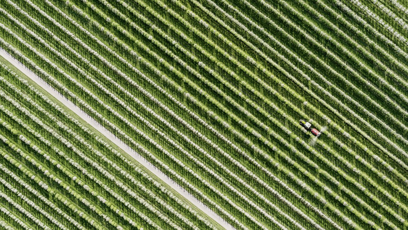 Industriefotografie: Luftaufnahme (Airshot, aerial photography) für CLAAS Landmaschinen, hier für die CLAAS Traktorenkampagne Deutschland © Industriefotograf Thorsten Schmidtkord Düsseldorf