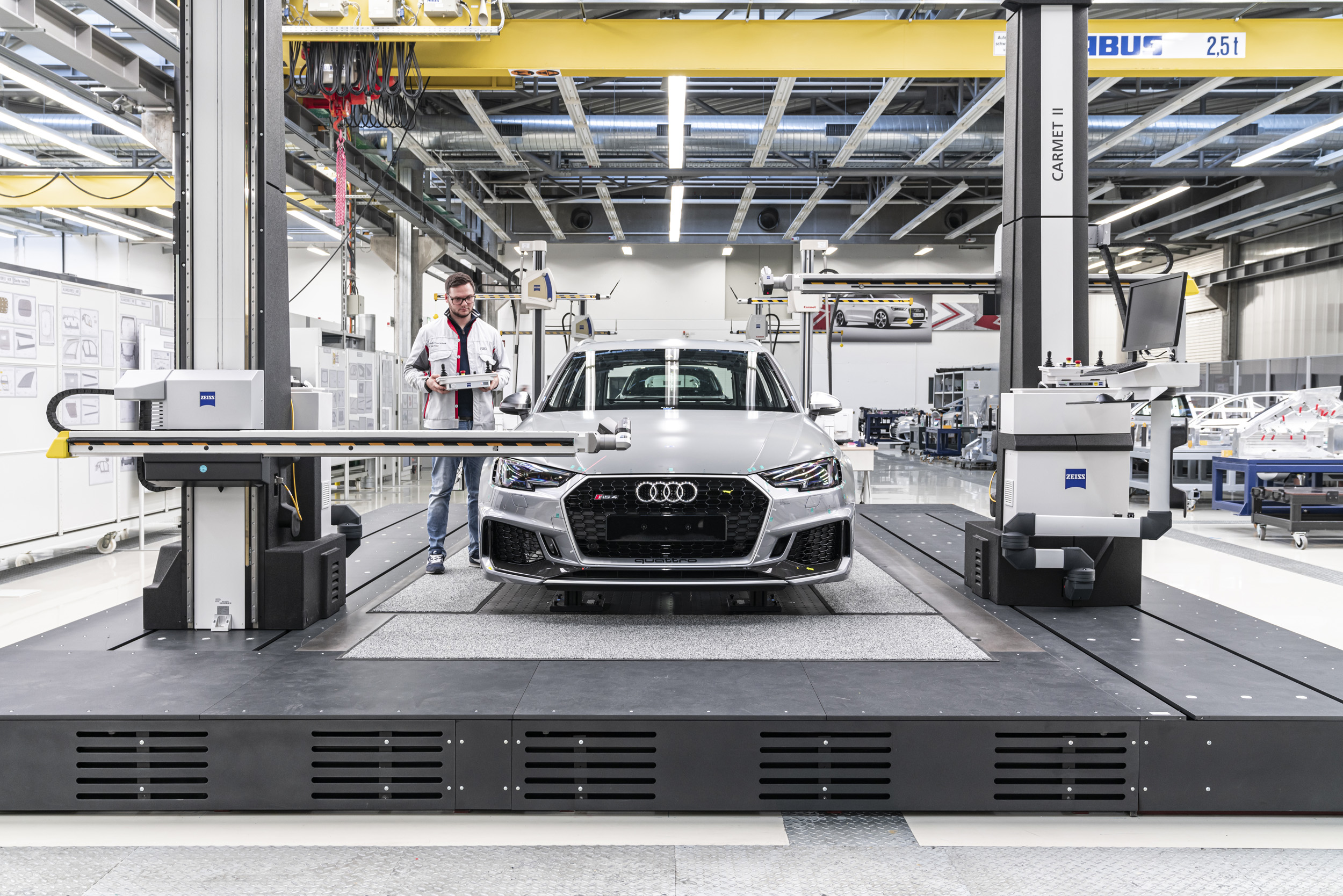 audi entwicklungszentrum 004