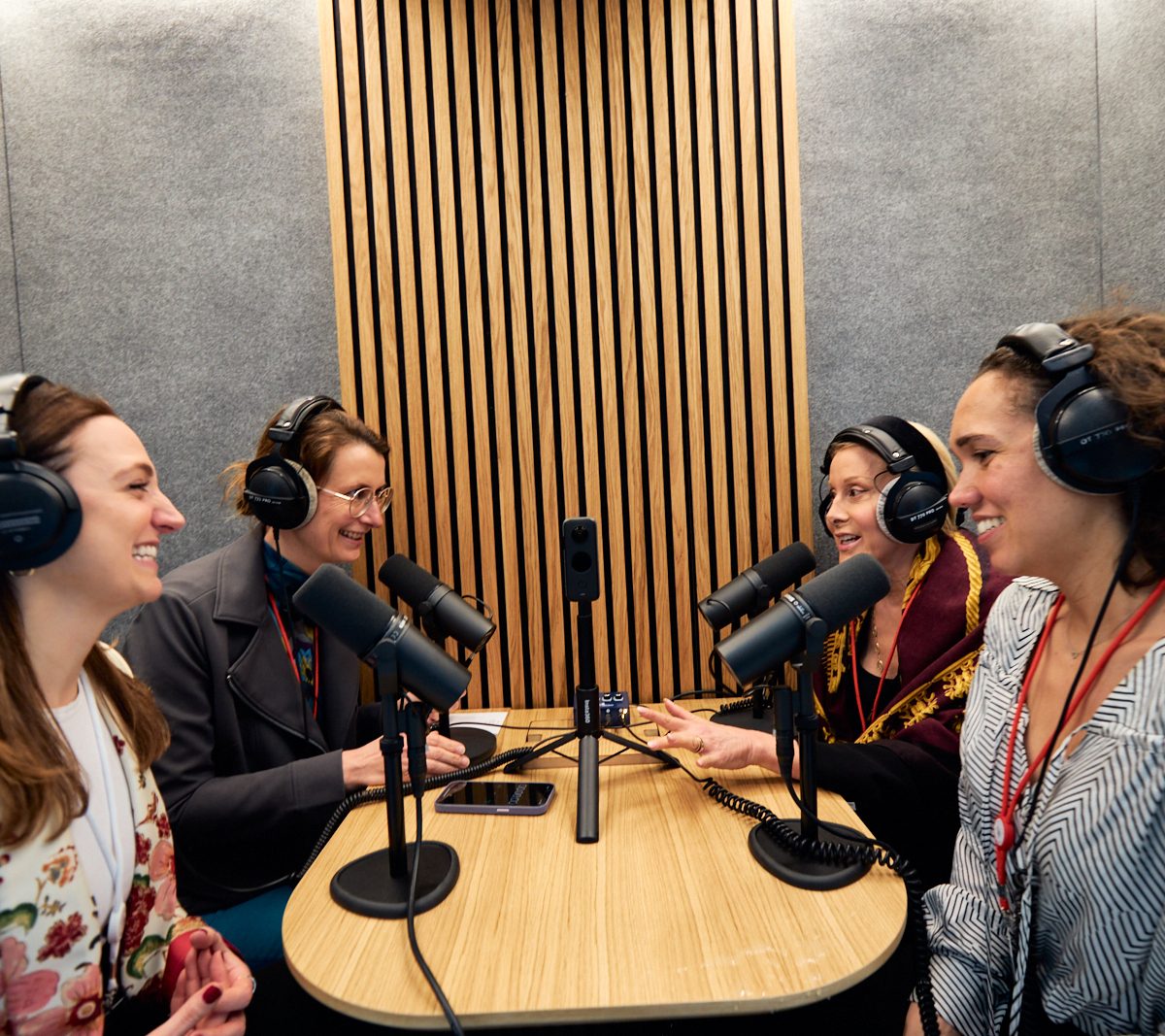 0041_UTag_2024_Tag 02 0041_UTag_2024_Tag 02